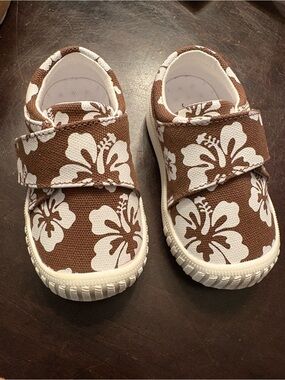 Kids Floral Canvas Velcro Sneakers in Brown and White